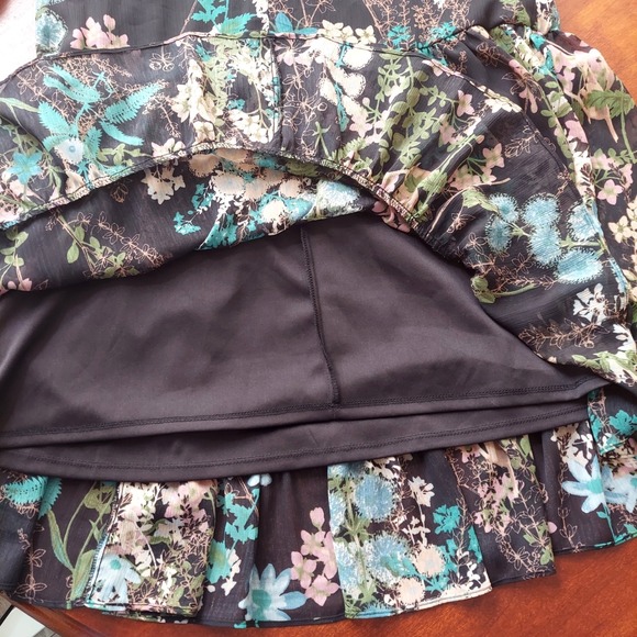 Melonie T Dress Floral Tiered Ruffle Neck Whimsigoth Fairy Goth Cottagecore M - Picture 9 of 16